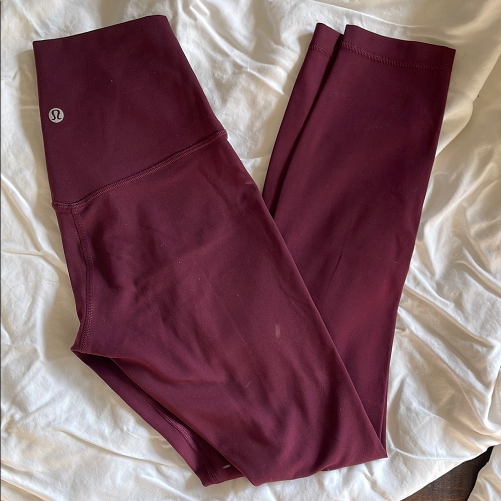Lululemon Burgundy Align 25”